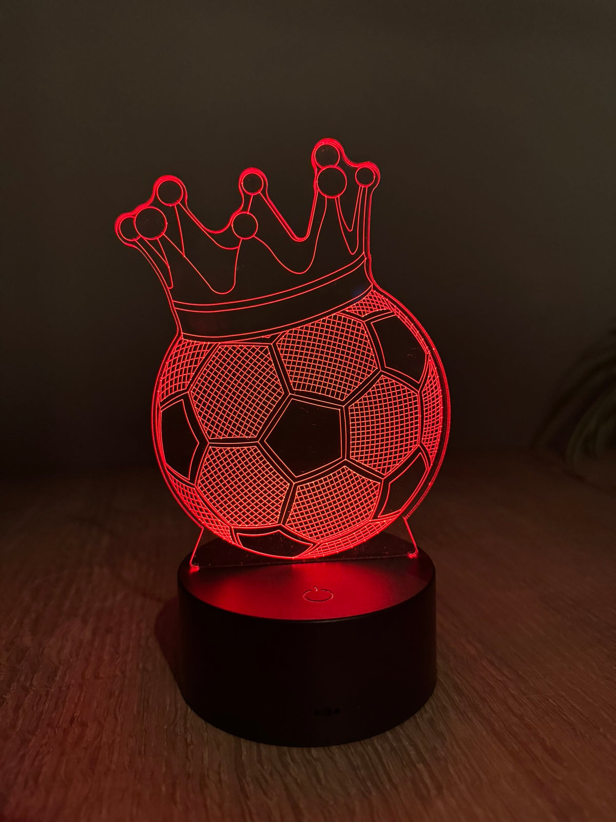 Fußball mit Krone